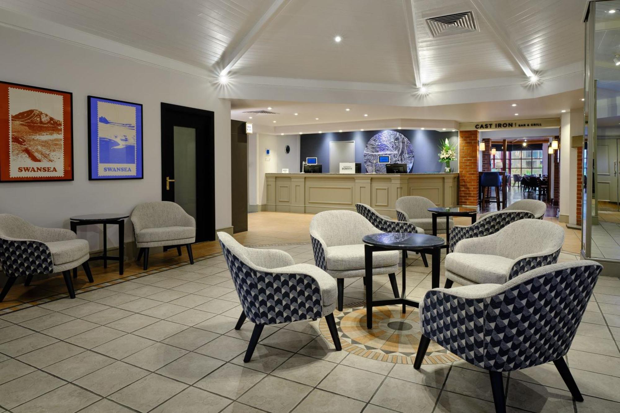 Delta Hotels By Marriott Swansea Bagian luar foto